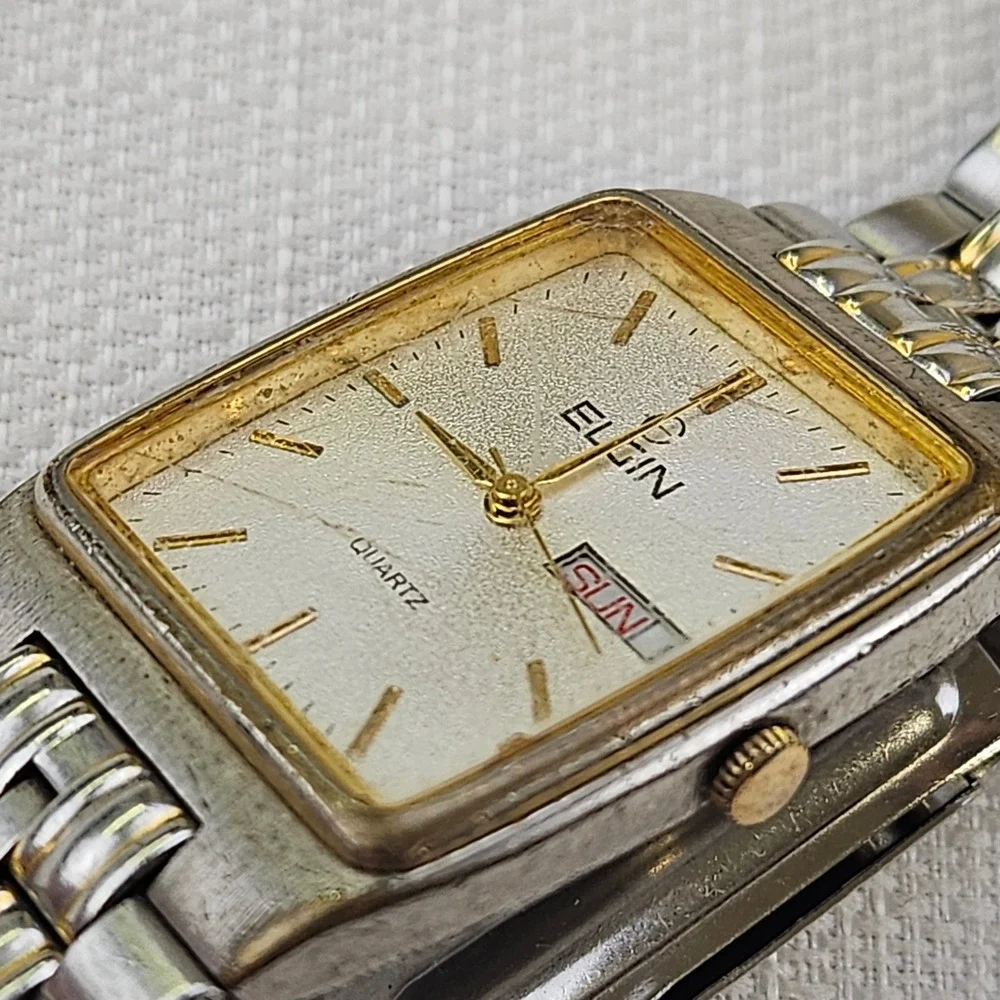 Elgin Two Tone Gold‎ Silver Tone Rectangular Day Date Quartz Watch Men's - READ